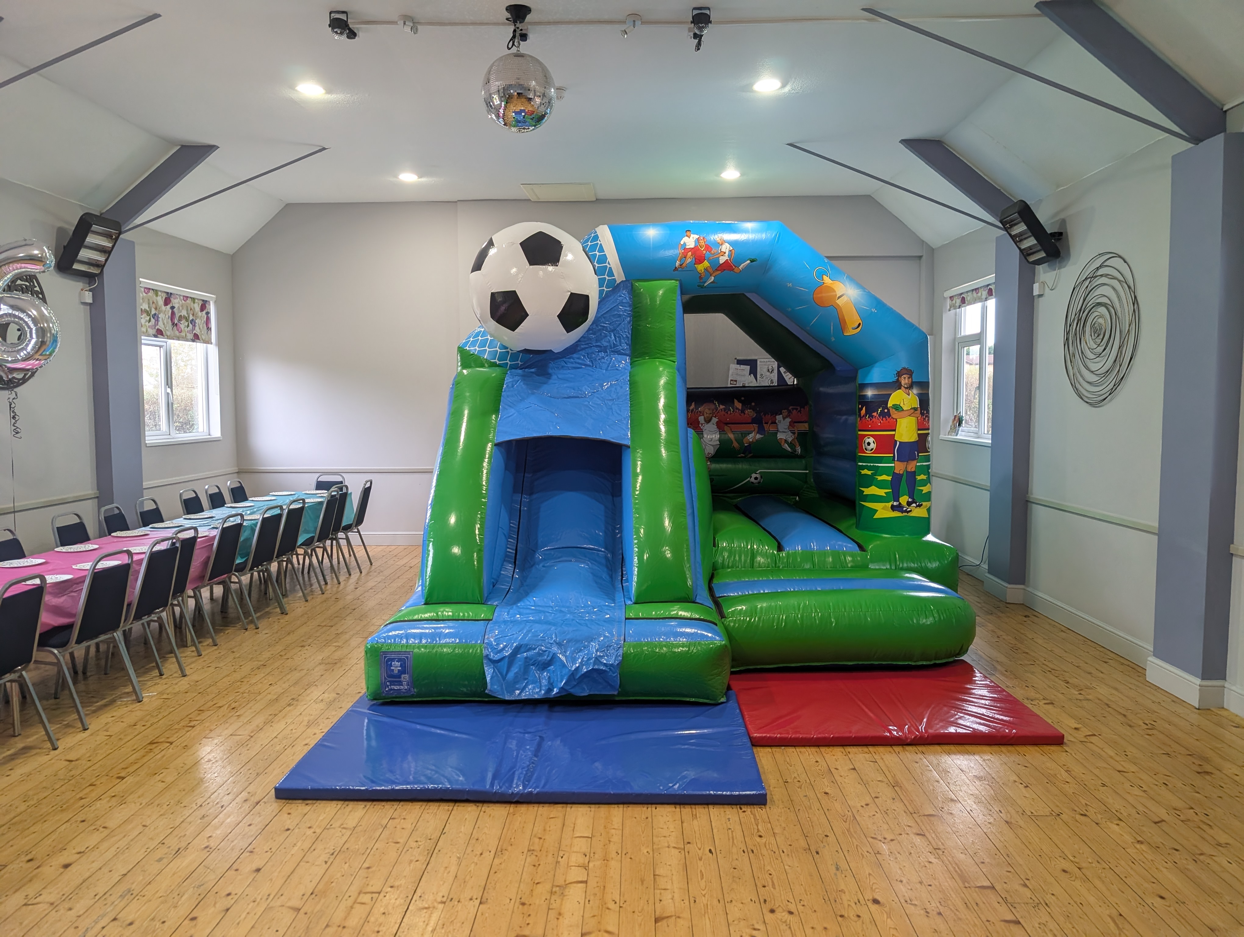Bouncy Castle Hire in Hastingwood Village Hall, Harlow Bouncy Castle Hire in Hastingwood Village Hall, Harlow