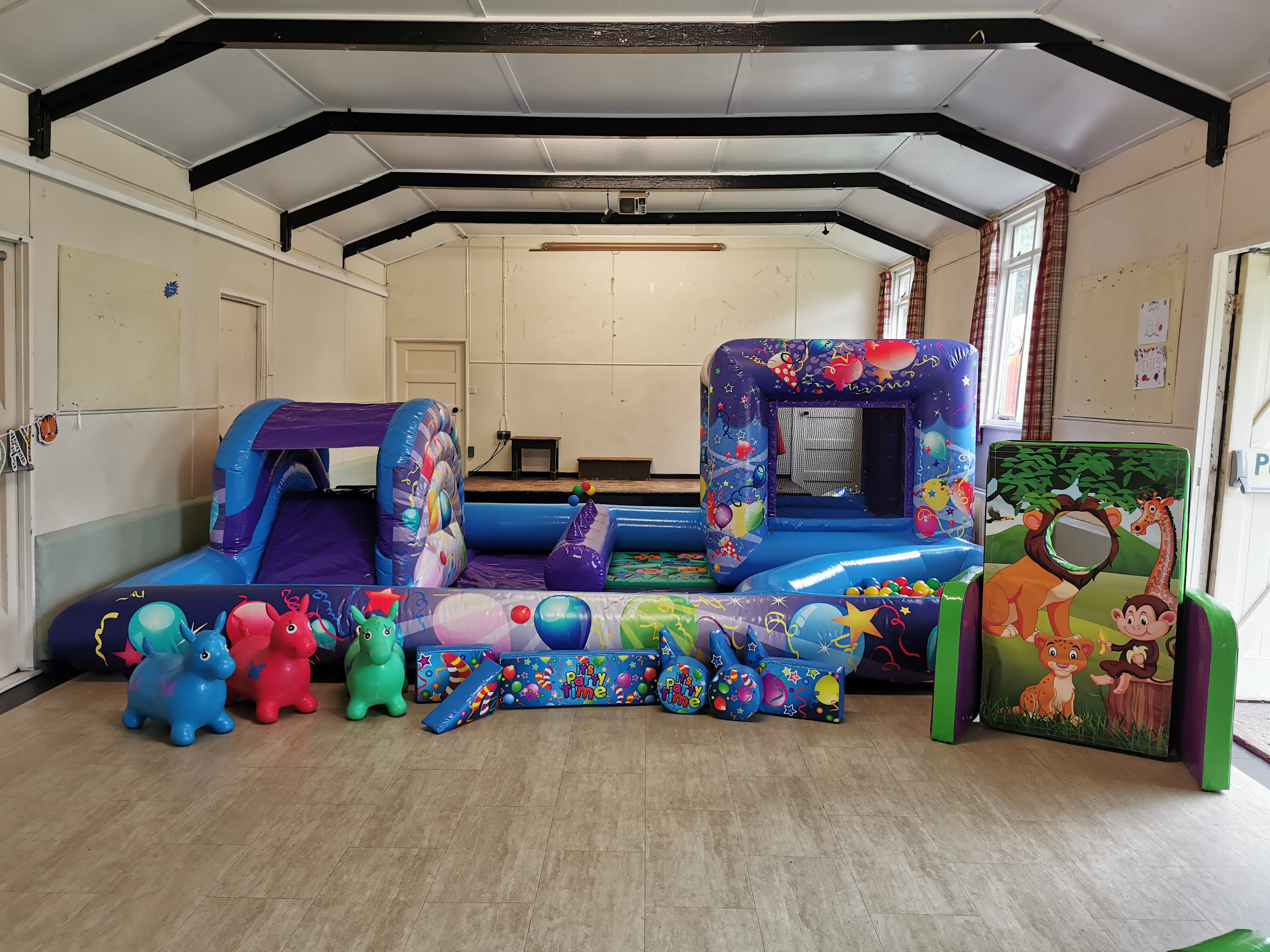 Bouncy Castle Hire in Theydon Bois Bouncy Castle Hire in Theydon Bois