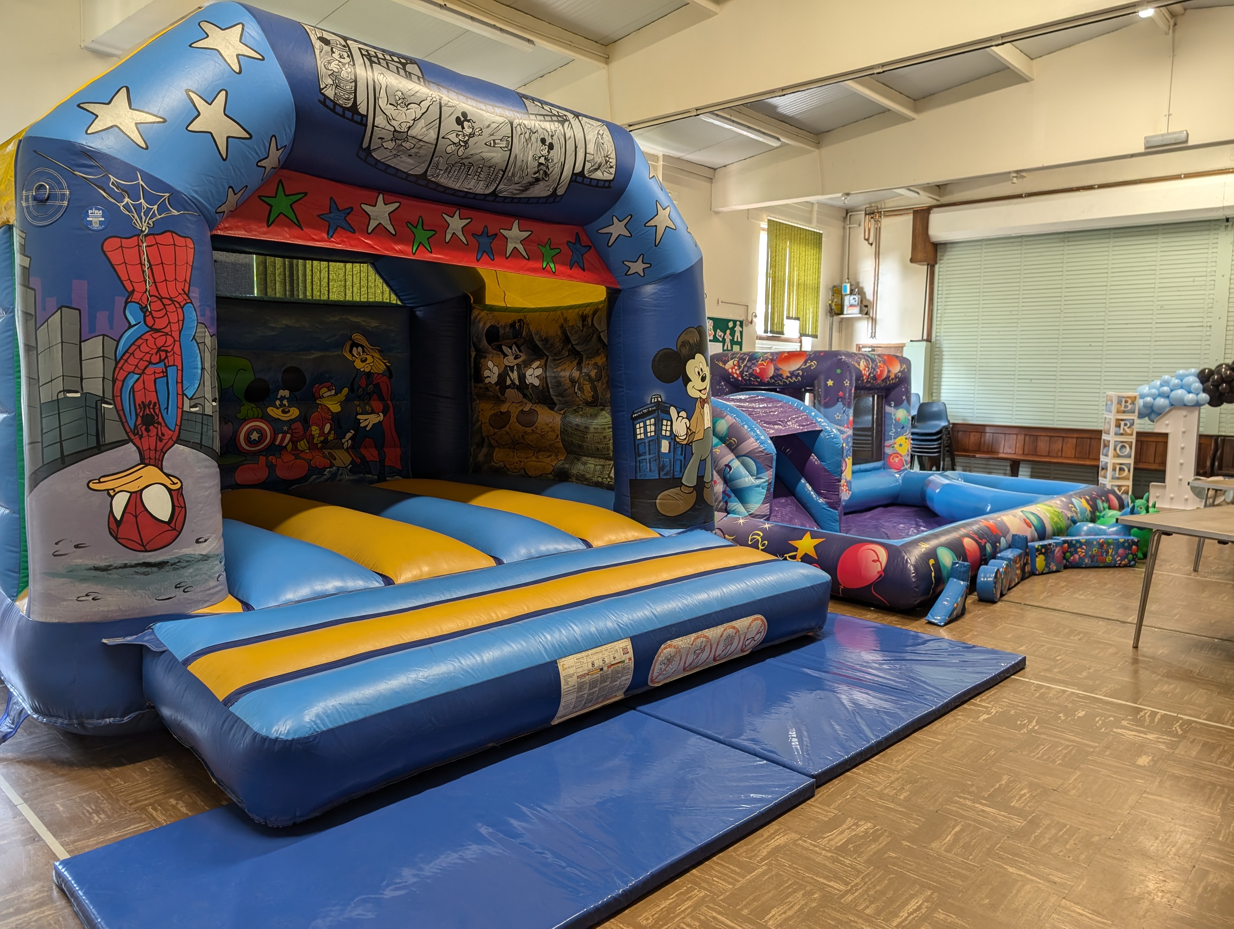 Bouncy Castle Hire in St Stephens Church Hall, Harlow Bouncy Castle Hire in St Stephens Church Hall, Harlow